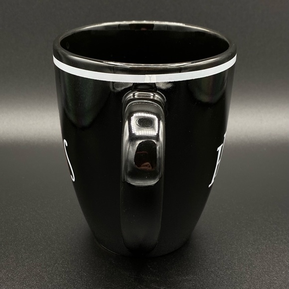 ‼️SOLD‼️Hers and His 16 oz Mug by Dat’l Do It - Picture 12 of 14